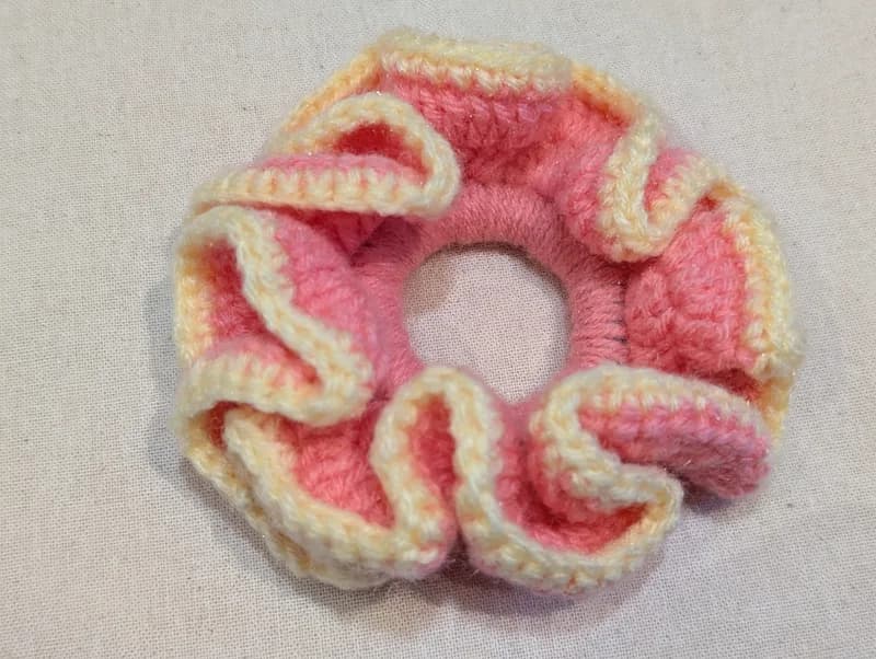 Extra ruffled scrunchie